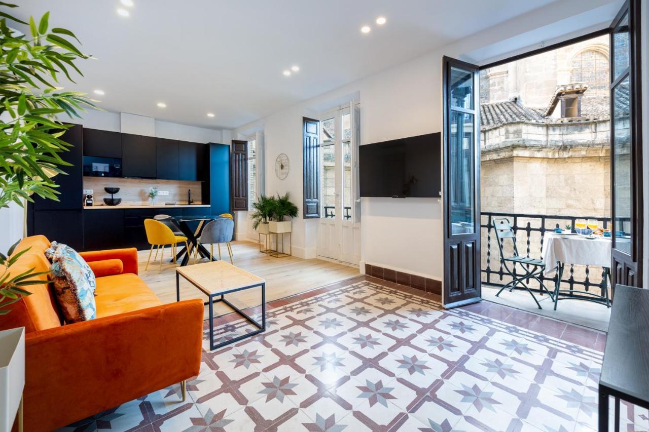 Luxury Gran Via Apartment *